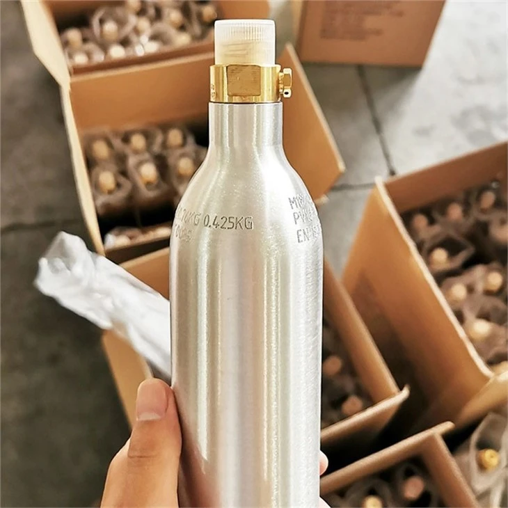 Soda-CO2-Cylinder (2)